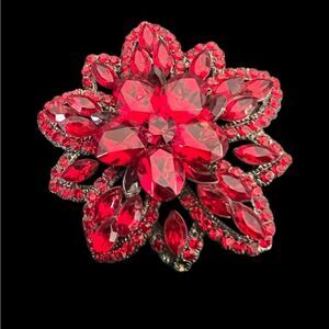 Vintage marquise Red stone flower cluster brooch pin